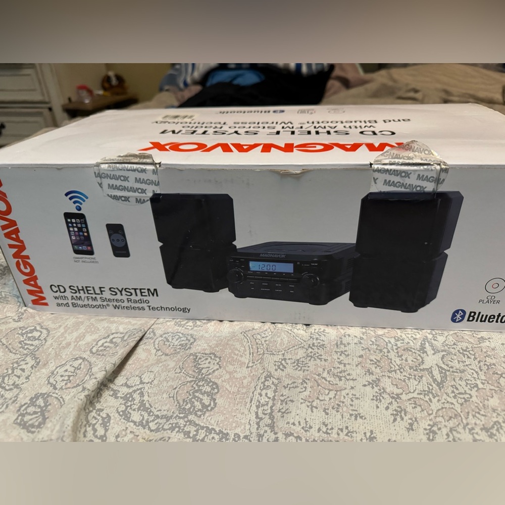 Magnavox CD shelf system